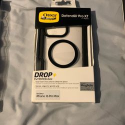 OTTERBOX Defender Pro XT- -IPhone 16 Pro Max