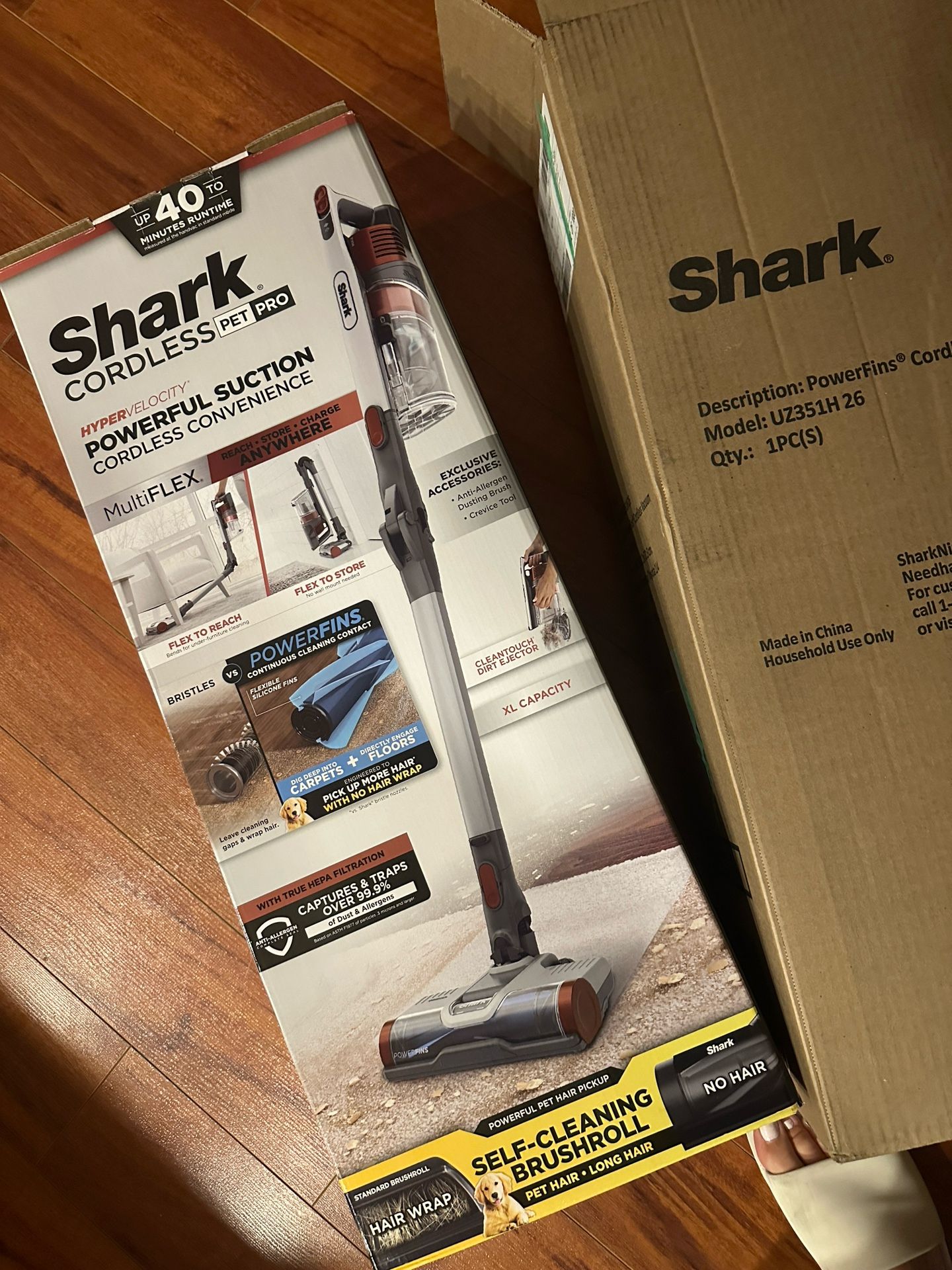 Shark cordless MultiFlex vacuum - PetPro edition. Brand new, unopened