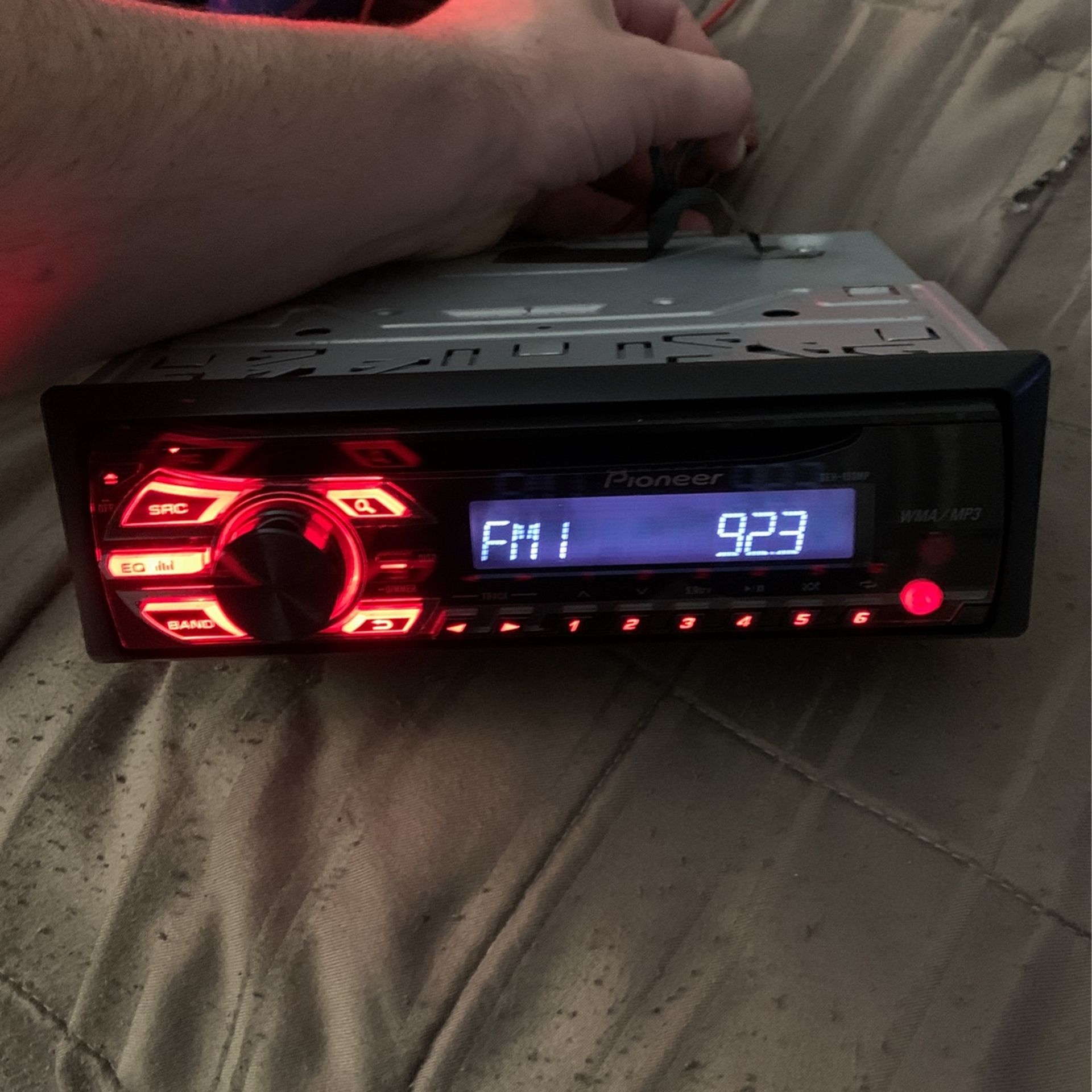 Pioneer DEH-150MP Single Din Car Radio