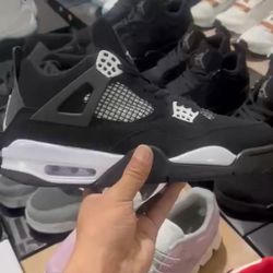 Jordan 4 
