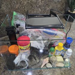 Pecera De 6 Galones Con 2 Luces, 2oxígeno, Filtros, 2 Desclorificantes ,antibacterias,bomba Drenar Agua,calderin, Comidas