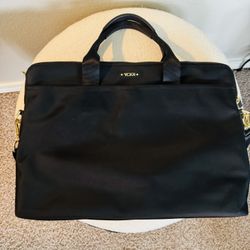 Tumi Laptop/ Or Purse/bag