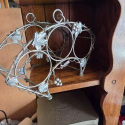 Vintage Metal Wine Bottle Holder With Grape & Leaf Design