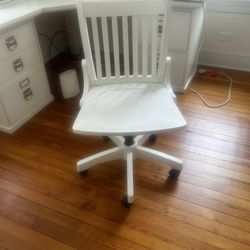 Pottery Barn Bedford Swivel Office Chair - Antique White