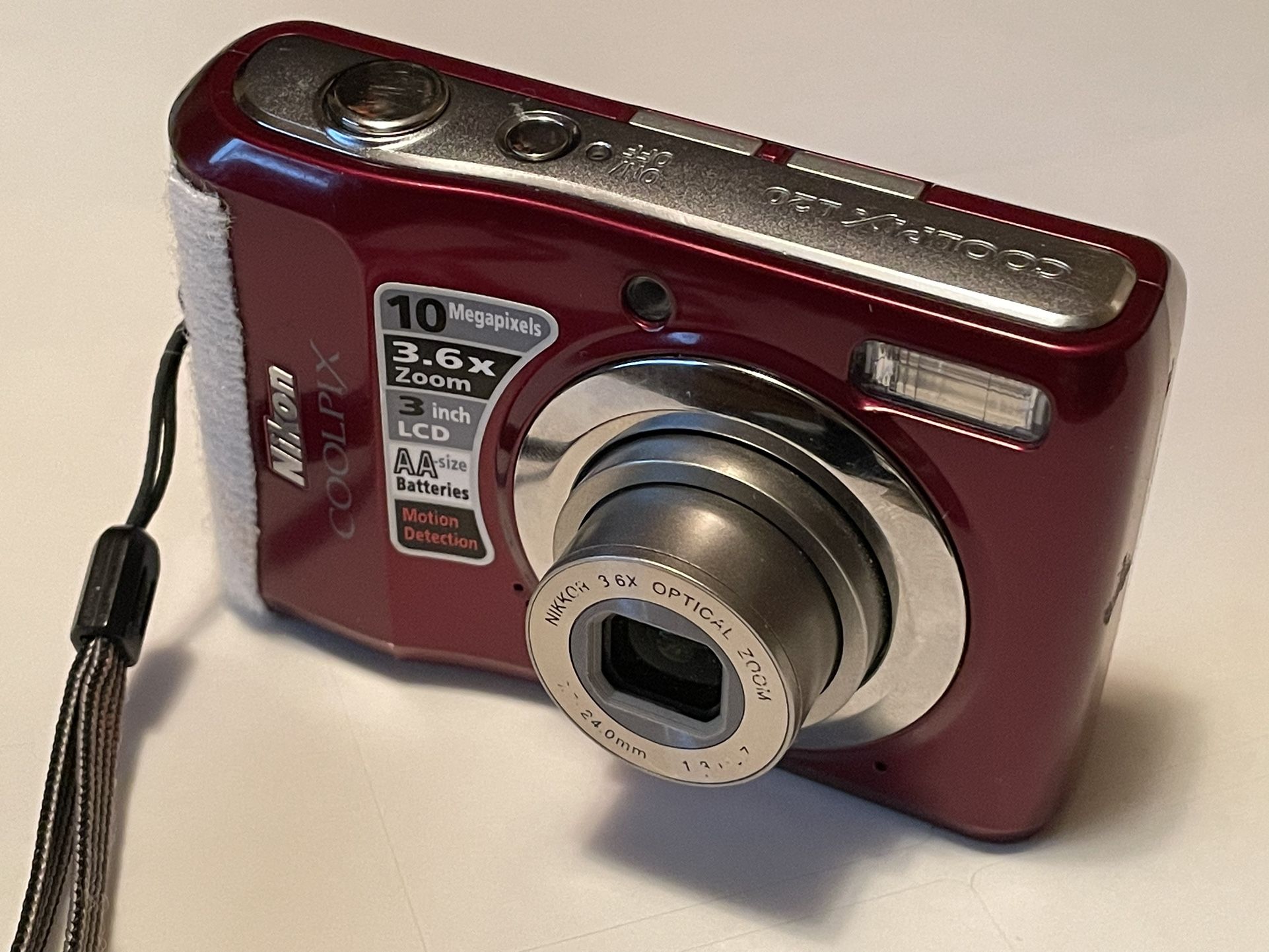 Nikon COOLPIX L20 10.0MP Digital Camera  