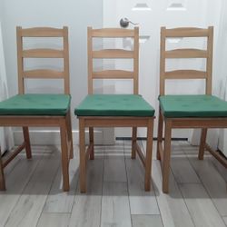 3 Chairs