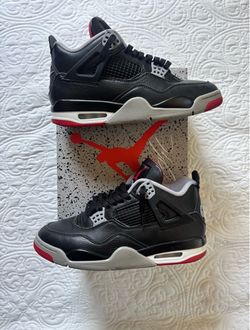 Air Jordan 4 Retro Bred Reimagined Size 9