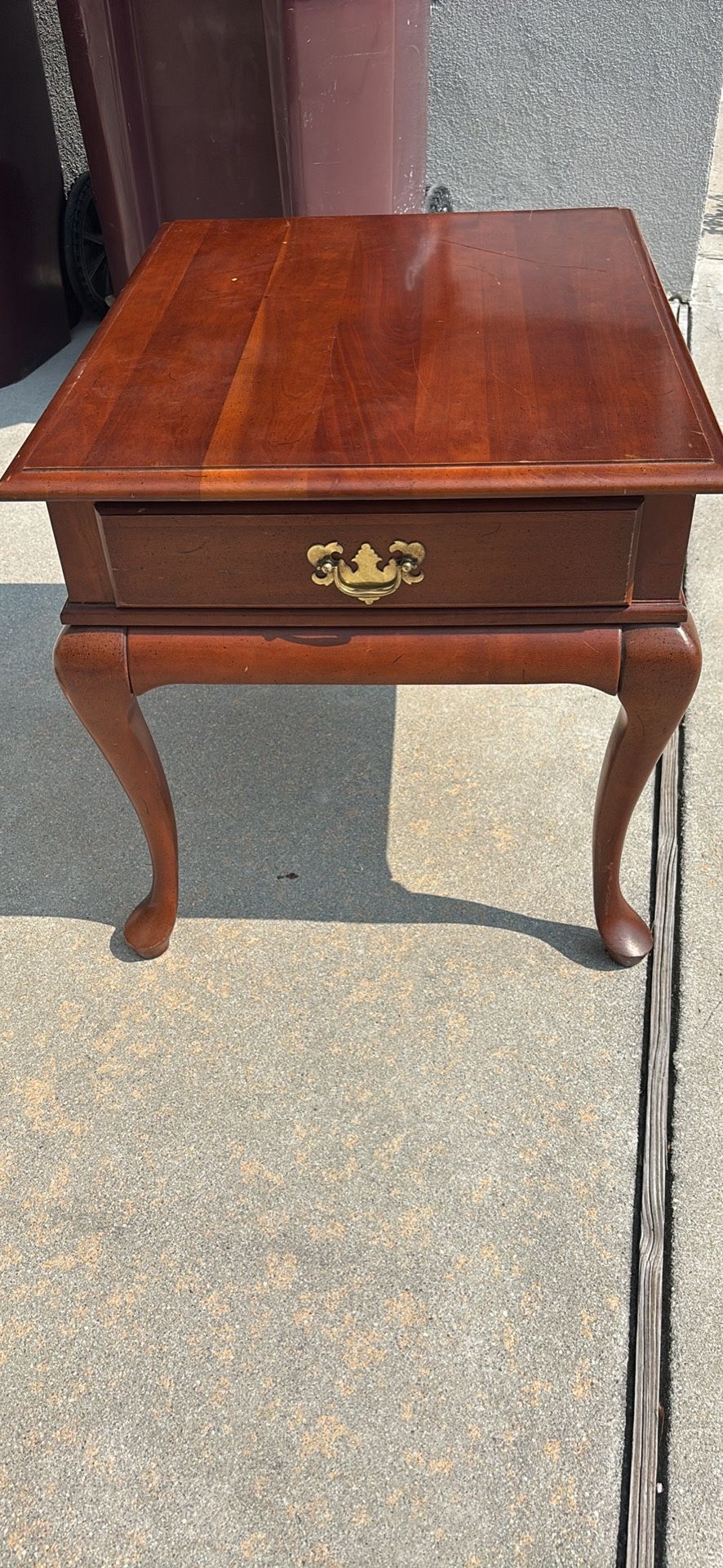 Wooden End Table With Drawer