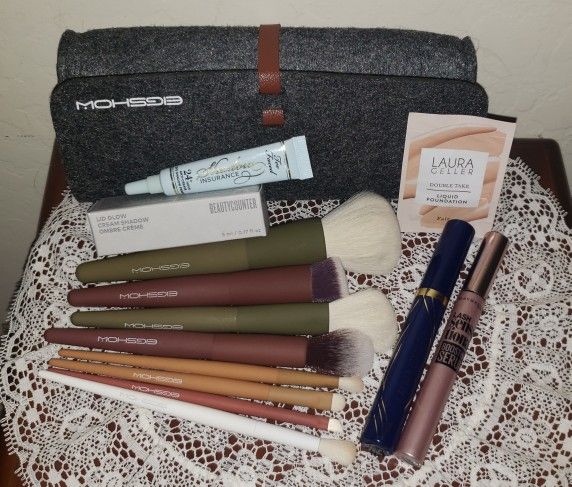 NEW MAKEUP BRUSH BAG MASCARA FOUNDATION LID GLOW CREAM EYESHADOW INSURANCE TOO FACED LAURA GELLER BEAUTY COUNTER MAYBELLINE LOT