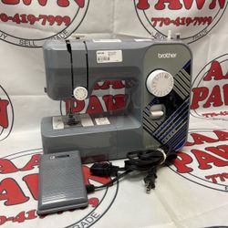Brother LX3817G Sewing Machine with 17 Built-in Stitches 11061054