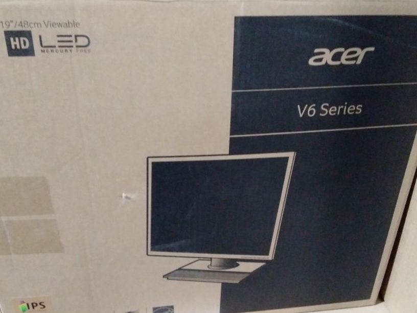 Acer 19" V6 Series Monitor