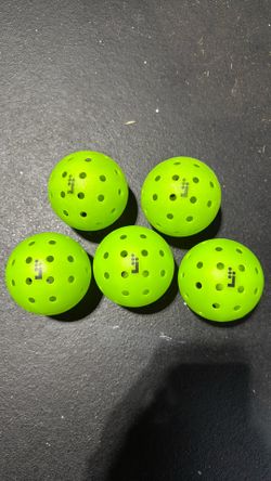 Lifetime Pickleball balls