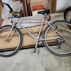 Mountain Bike Medium Size