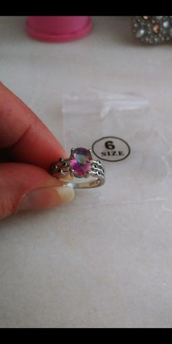 Silver ring s925 Mystic fire topaz size 6
