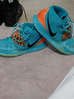 Kyrie 6 Size 11