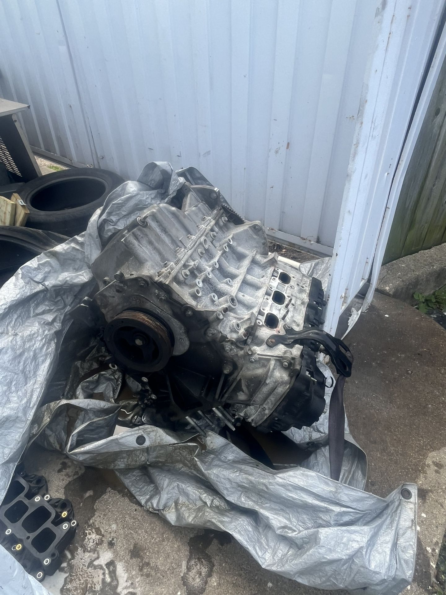 2014 Ford Explorer engine with130 K miles