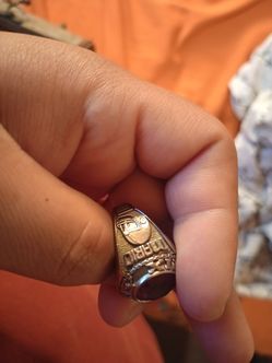 Anillo de plata