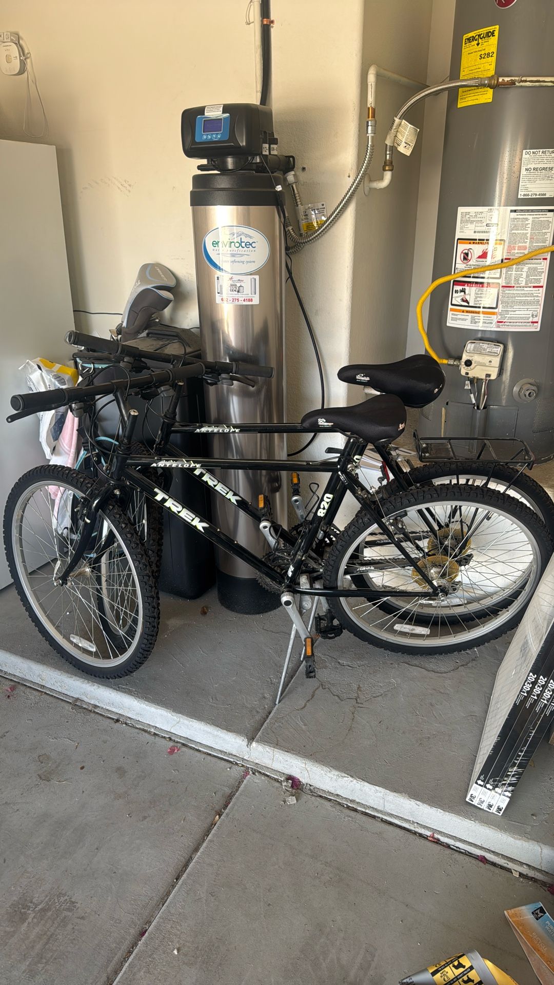 2 Antelope 820 Trek Bikes For Sale