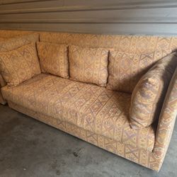 Free Couch Sofa 