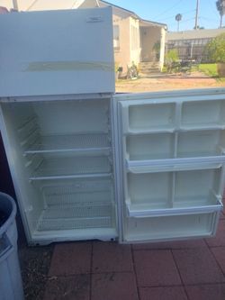 Working refrigerator