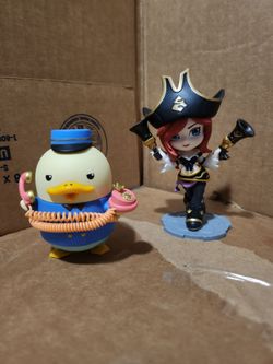Pop Mart Figurines