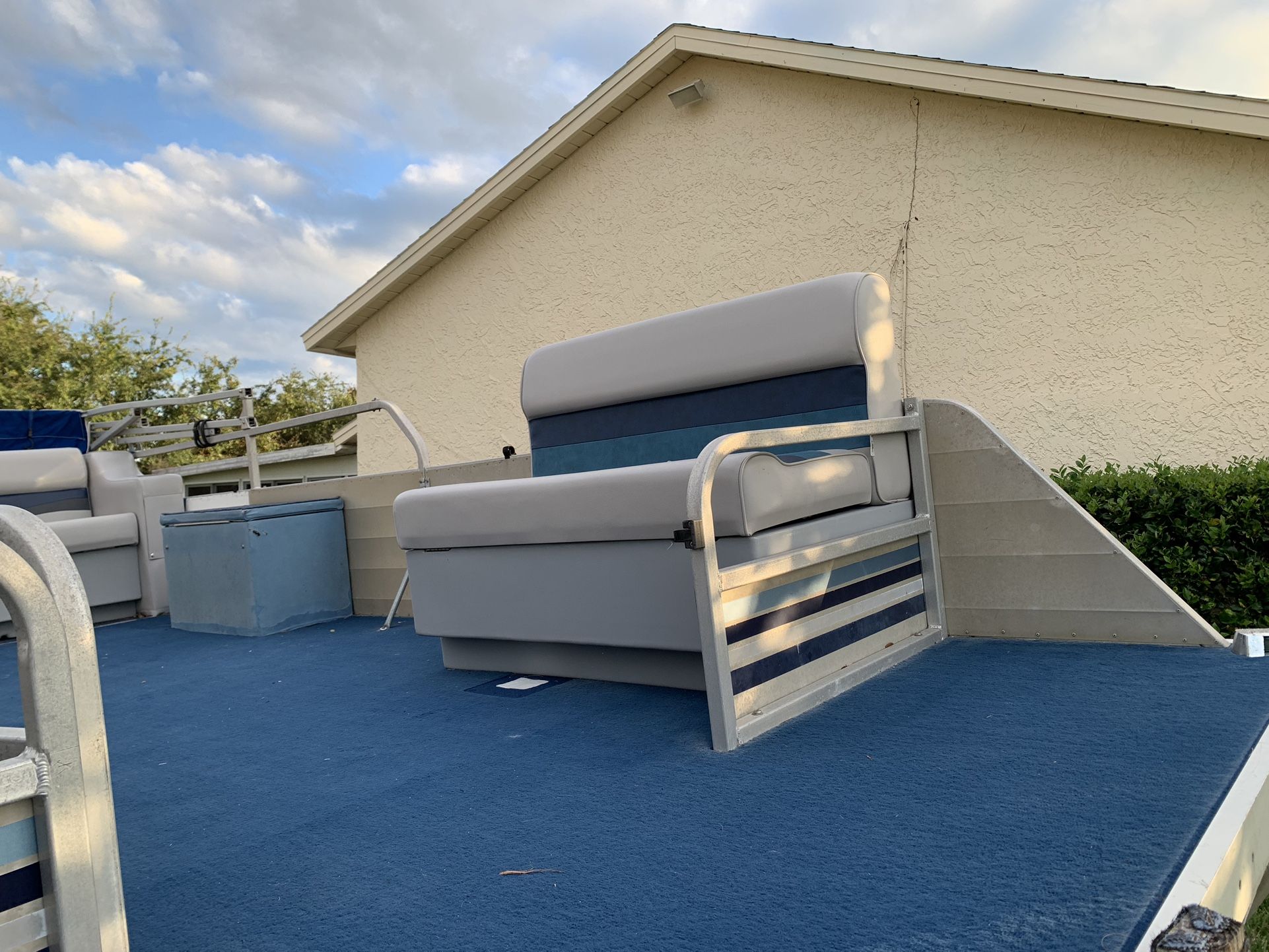 18 Ft Pontoon Boat for Sale in Ocala, FL OfferUp