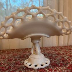Vintage Westmoreland Milk Glass Old Quilt Lattice Edge Compote