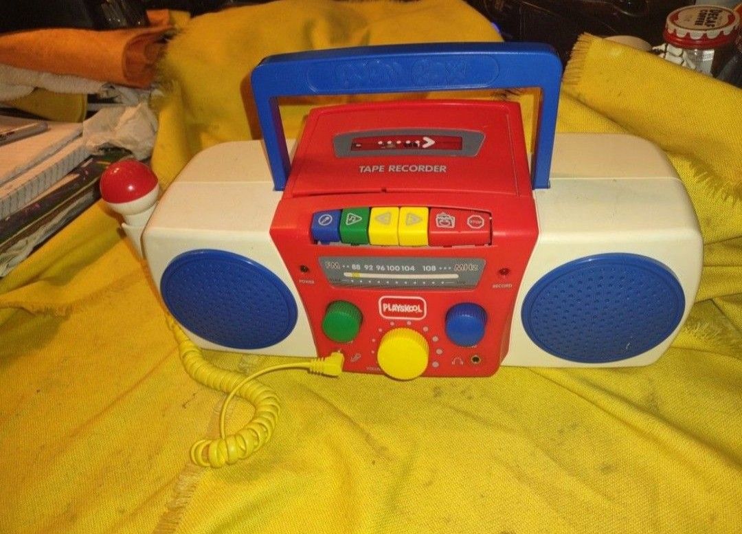 1997 Vintage Kids Karaoke Machine