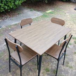 ** DINNETTE TABLE SET $150