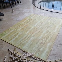 Soft, stylish, and shock-absorbing: The ultimate marble-look foam puzzle floor for patios, playrooms, or gyms.