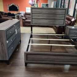 New 4-Piece Queen Bedroom Set Queen Bed Frame Dresser Mirror And Night Stand