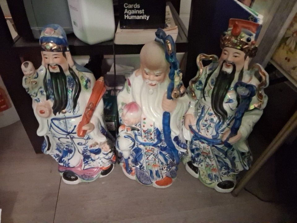 3 Wise Men Chinese Statues