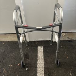 foldable walker 