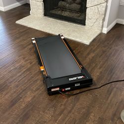 walking pad (treadmill?)