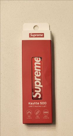 SUPREME X ACEBEAM FLASHLIGHT KEYCHAIN FW26 🔦