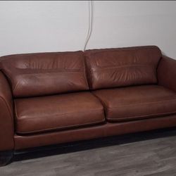 Furniture: Desk w/chair, bed set, leather sofa