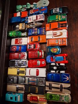 Hot Wheels Diecast Car Collection Lot