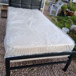 Bed Twin Mattress Memory Foam 