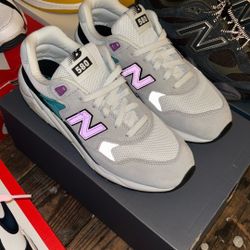 New Balance 580 Size 9