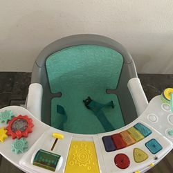 Infantino booster seat