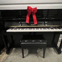 🎄HOLIDAY PIANO SALE! FREE CHRISTMAS DELIVERY STILL AVAILABLE!🎄