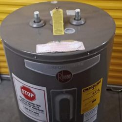 🔥🔥 Brand New Scratch And Dent 50 Gal Electric Hot Water Tank