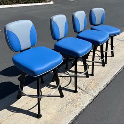 Set Of 3 Swivel Retro Classic Blue Casino Barstools Chairs