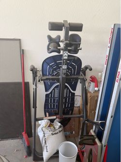 Teeter EP 560 inversion table