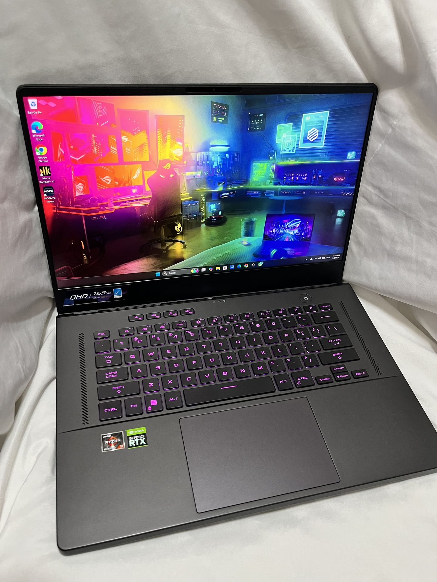 Like New Asus Rog Zephyrus Gaming Laptop HDR NVIDIA RTX 3060 Ryzen 9 165Hz