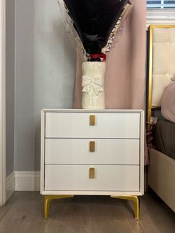 Night stands