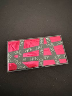 NARS Blush Palette Hot Pink. Brand new