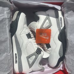 Jordan 4 