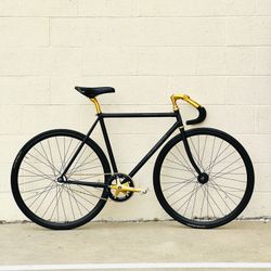 ⭐️ Fuji X Obey Track Bike - Art Piece - Size 52