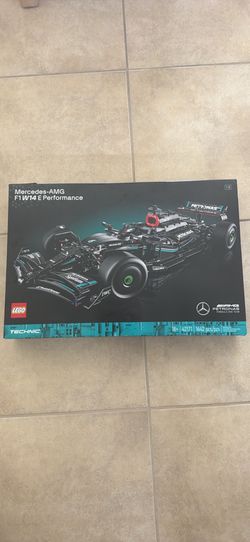 Mercedes-AMG lego set
